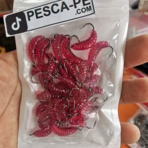 SET DE GUSANOS LARVAS PARA RIOS LAGUNAS MUELLES CON ANZUELOS 30PCS ROJOS